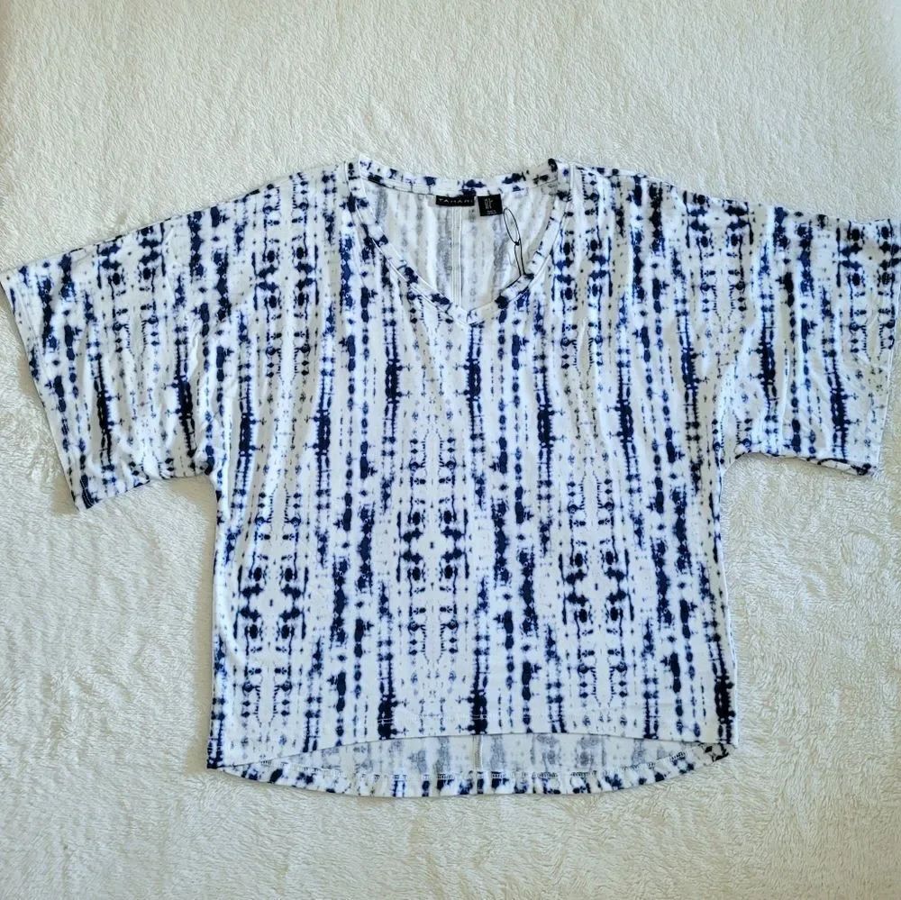 Tahari Tie Dye☮️ Top - NWT